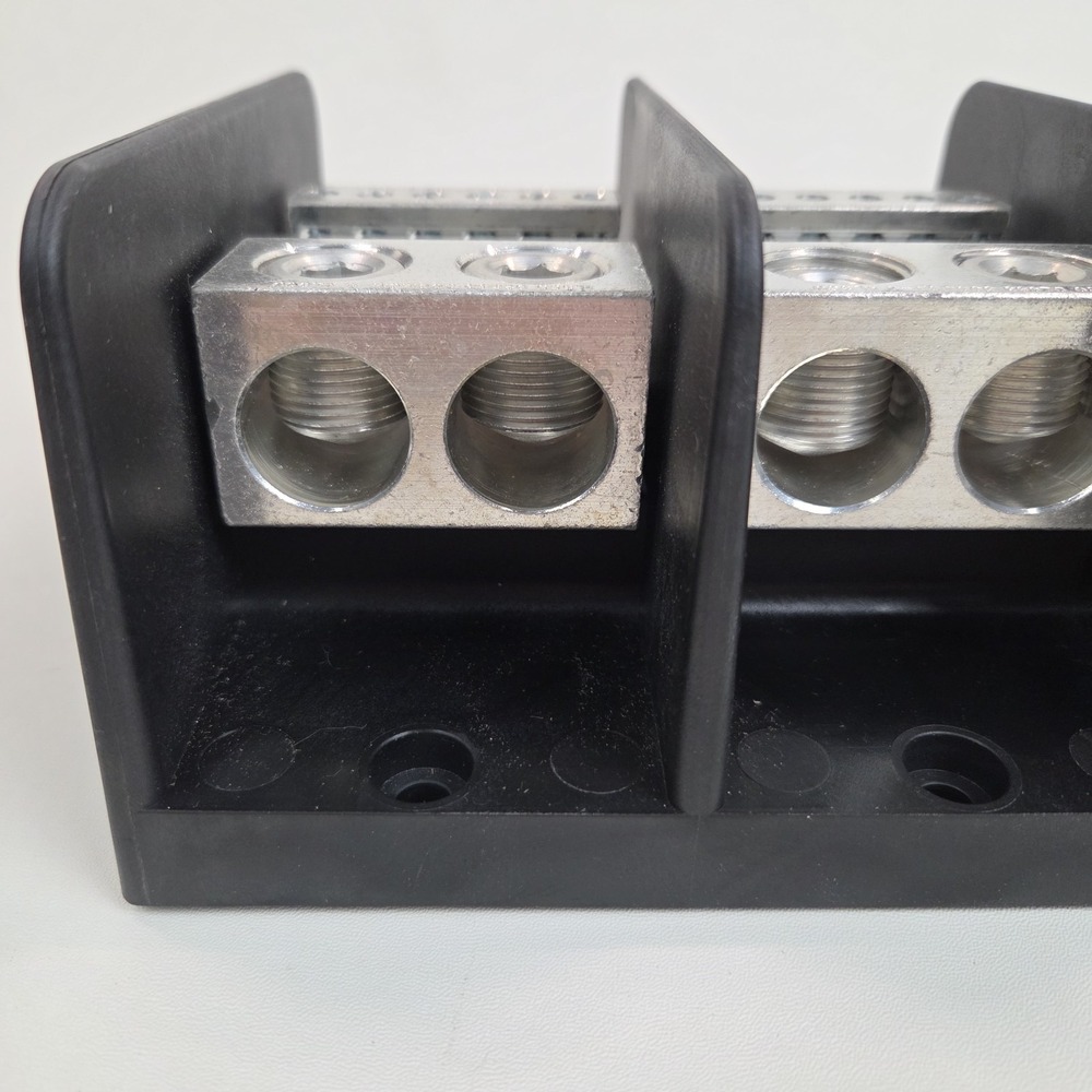 Ilsco Power Distribution Block PDB-212-500-3 760 Amps 600 Volts 3 Pole Block - Picture 9 of 14